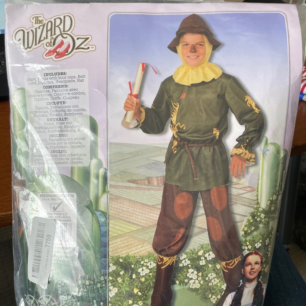 NEW Wizard Oz Scarecrow Kids Costume Medium 8-10
